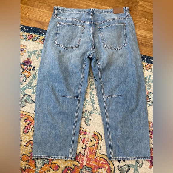 Madewell Darted Barrel Leg Dobbins Blue Button Fly Denim Jeans Womens 27 (32x26) - Picture 8 of 10